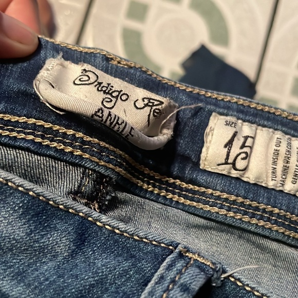 Lady Jean - Picture 9 of 12